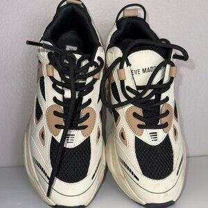 Steve Madden Women's Tan and Black Trainers Size 8.5 US